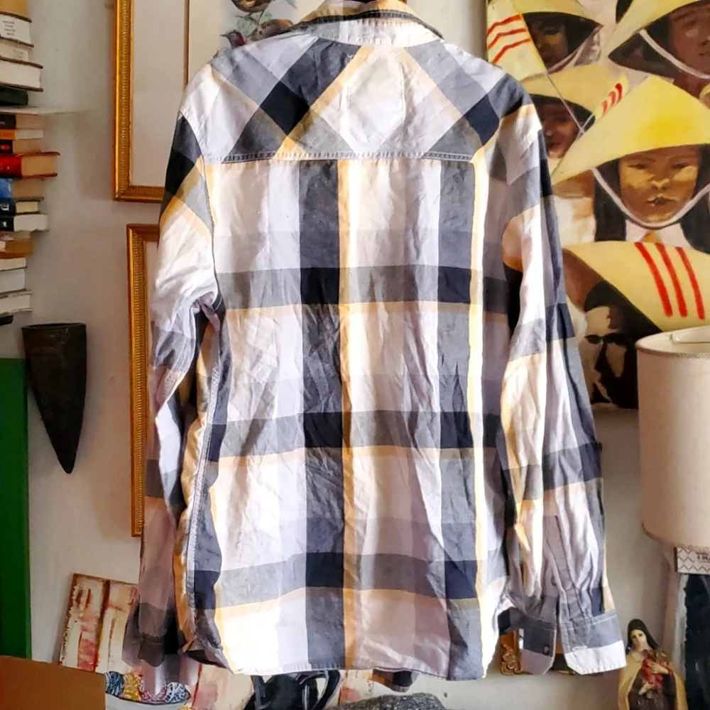 Levi's Plaid Button Down Shirt L